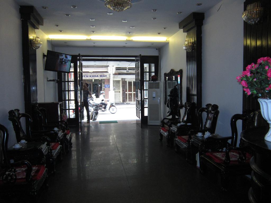 Huong Giang Hotel Hanoï Extérieur photo